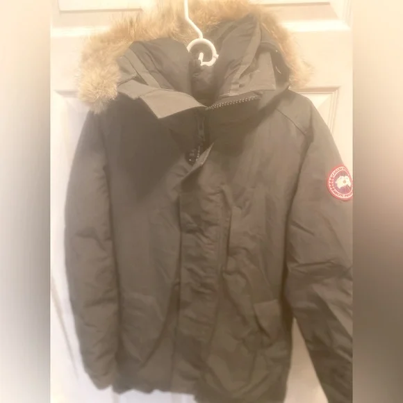Canada Goose Victoria parka (Grey) Womens size Medium - Picture 1 of 14